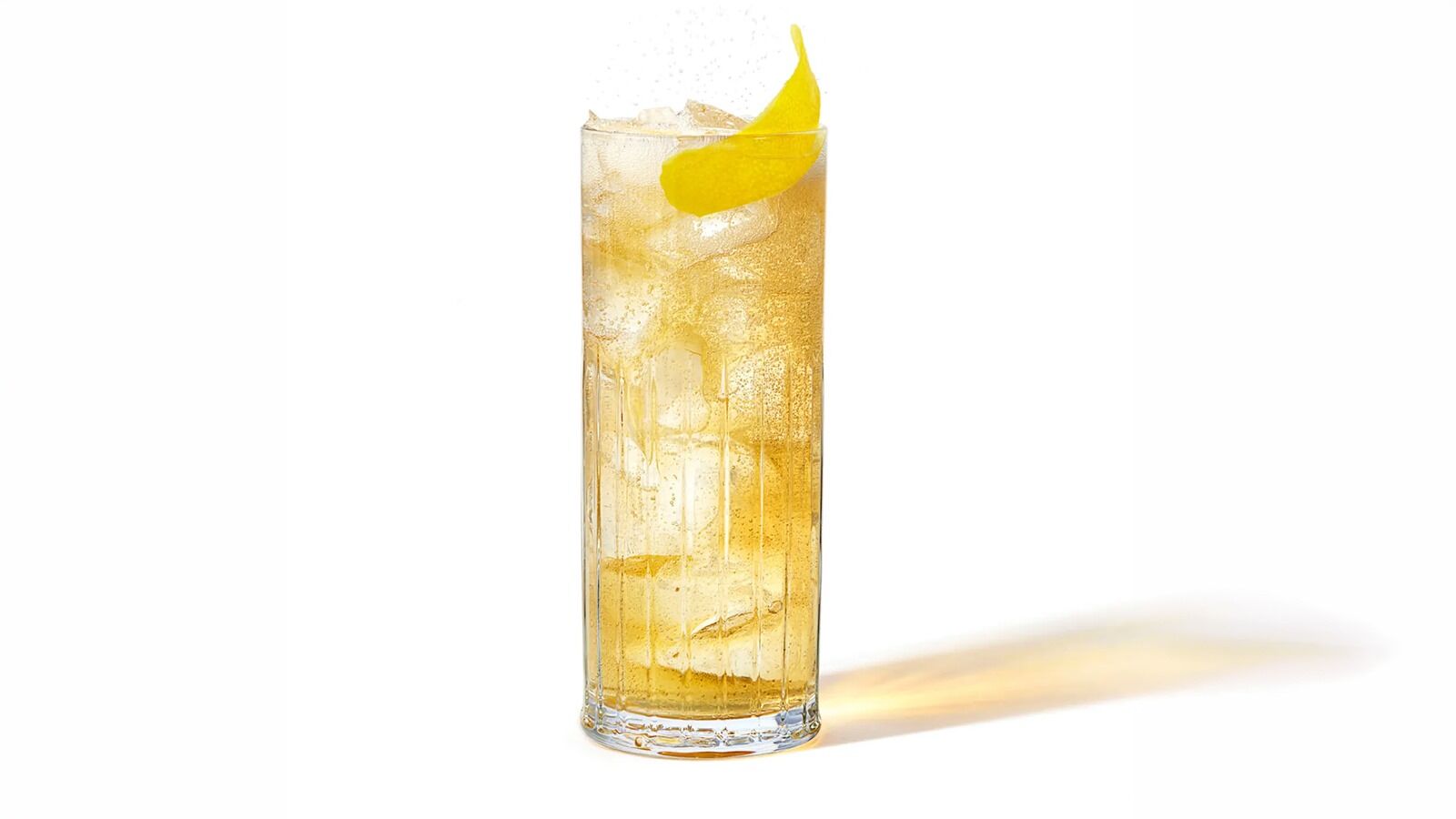  jim beam cocktail ginger highball image