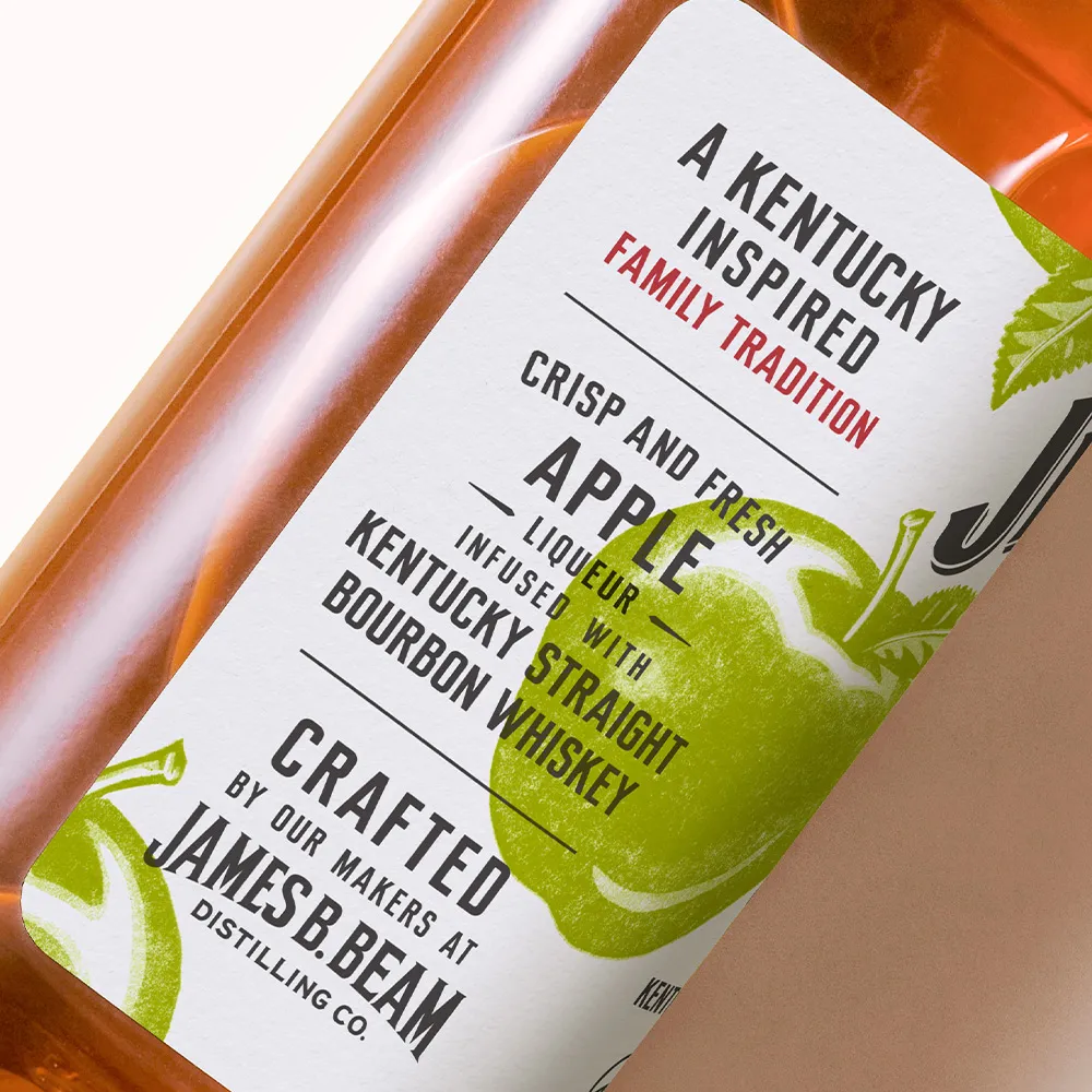 Jim Beam Apple Side bottle
