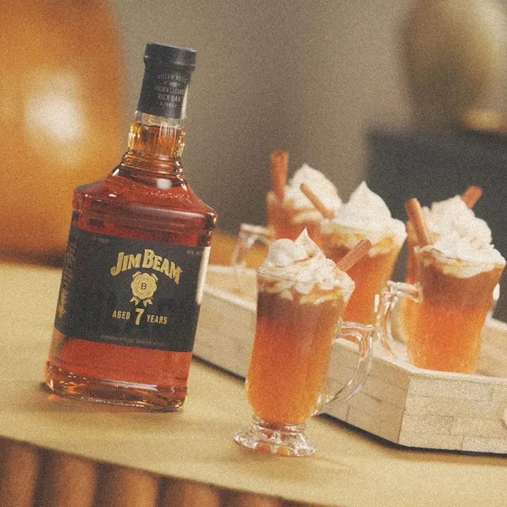 maple hot bourbon cocktail